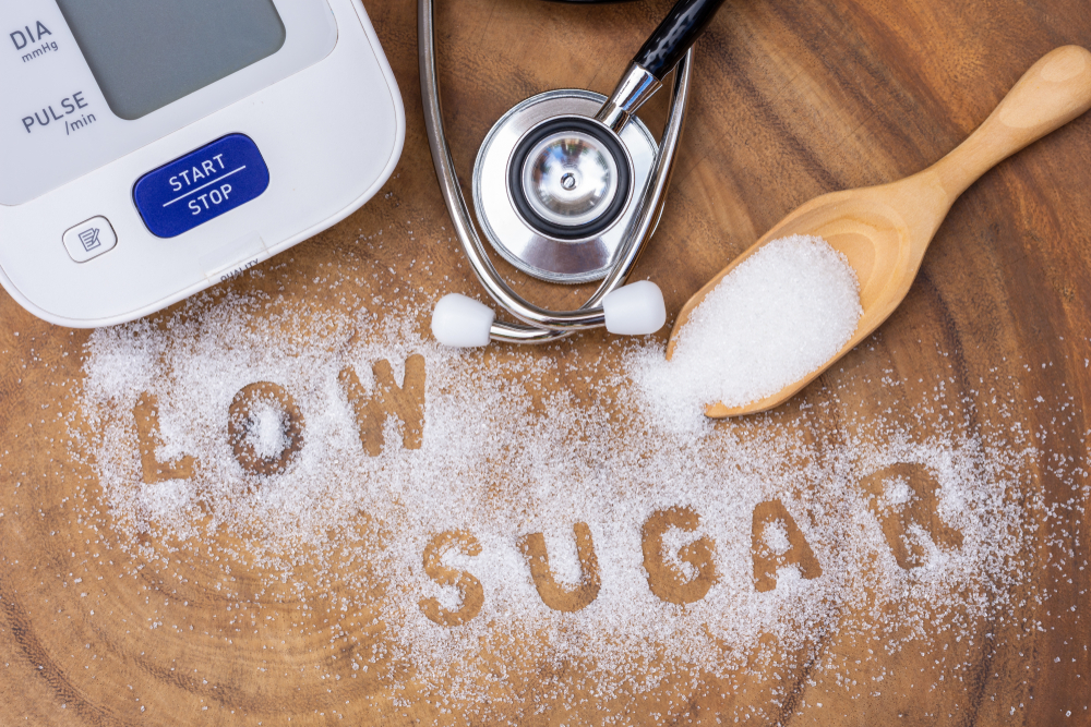 the words low sugar written in sugar